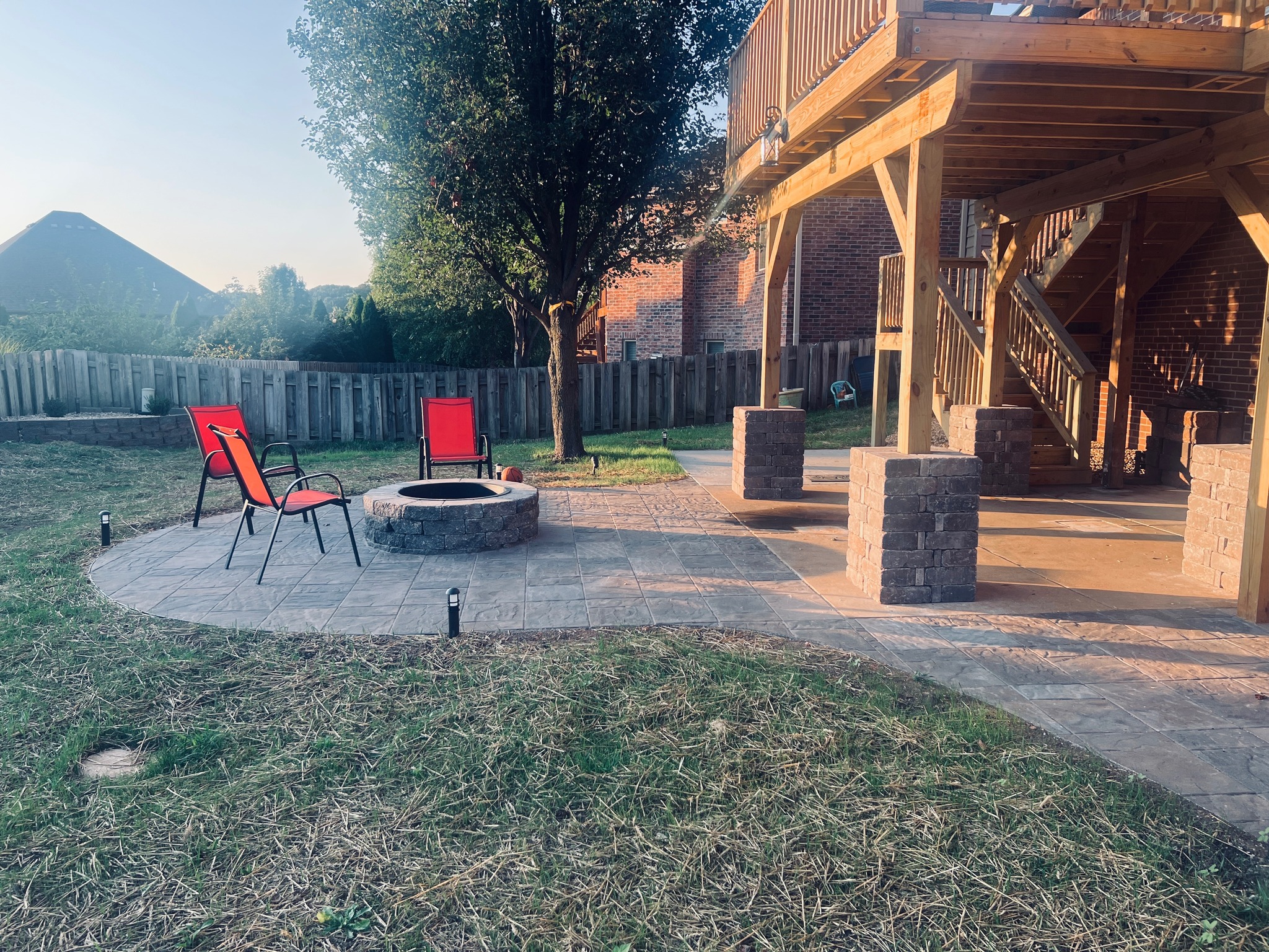 Retaining Wall with Gravel Fill